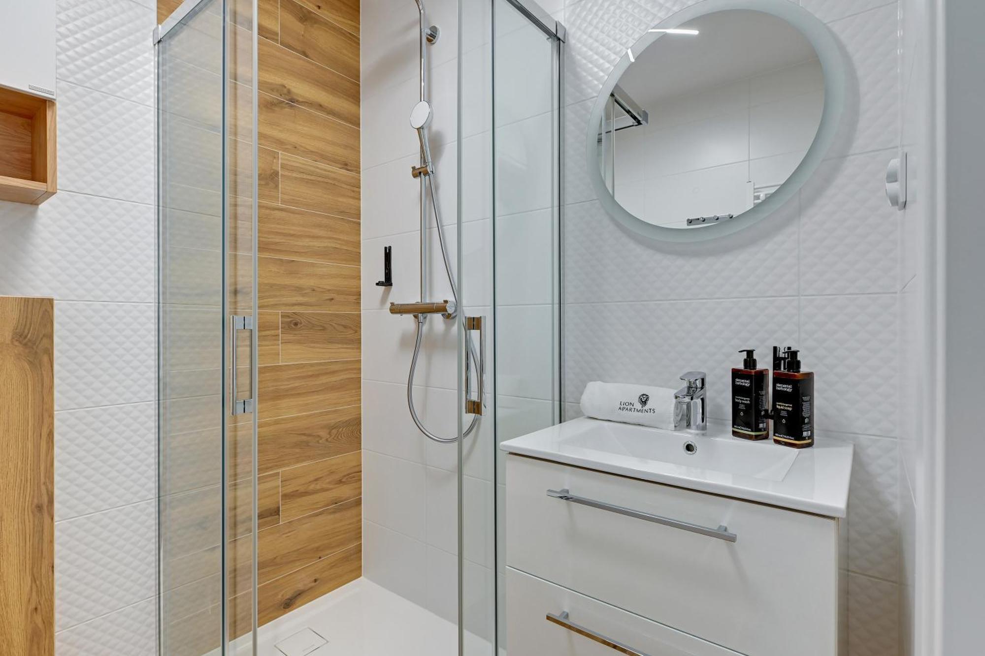 Angielska Grobla City Center By Lion Apartments Danzica Esterno foto